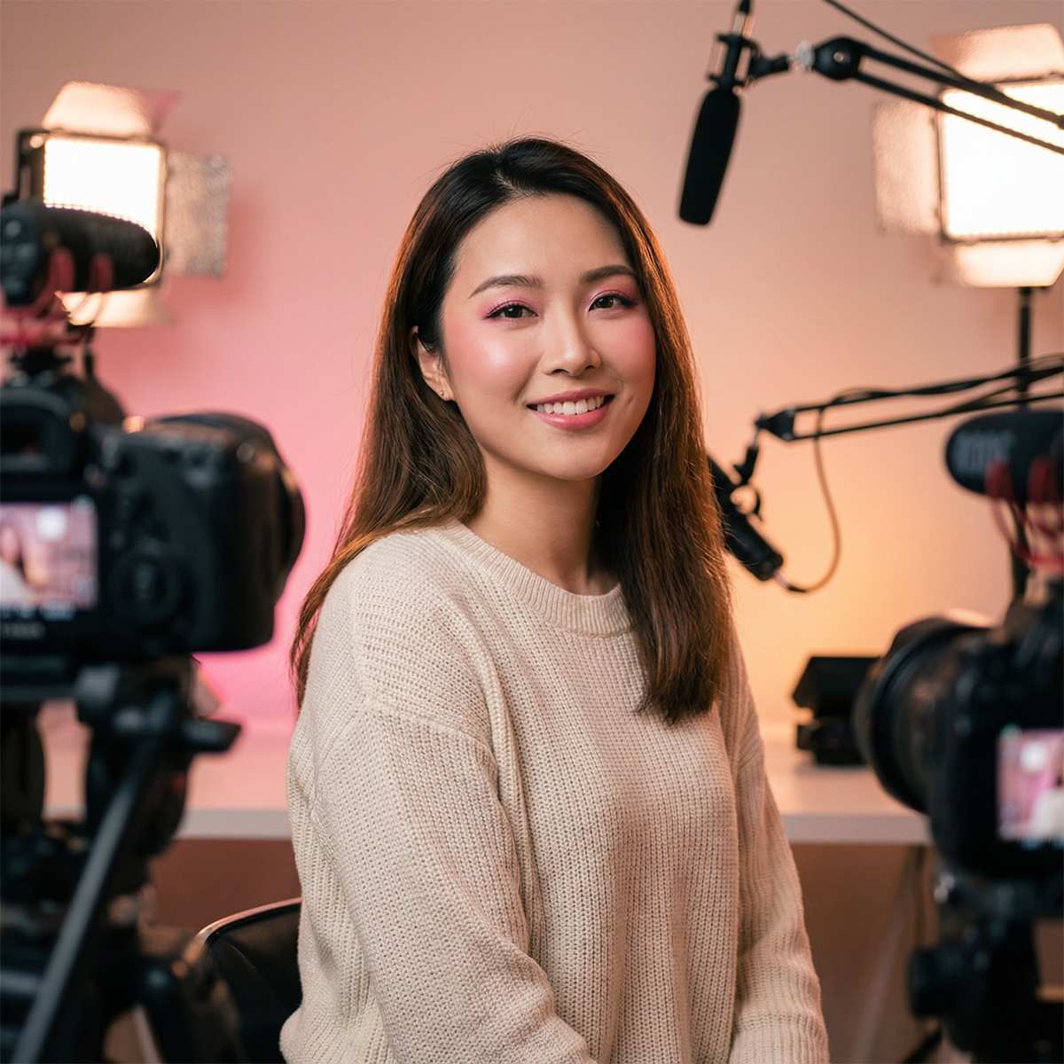 国产视频创作者甜心小雅